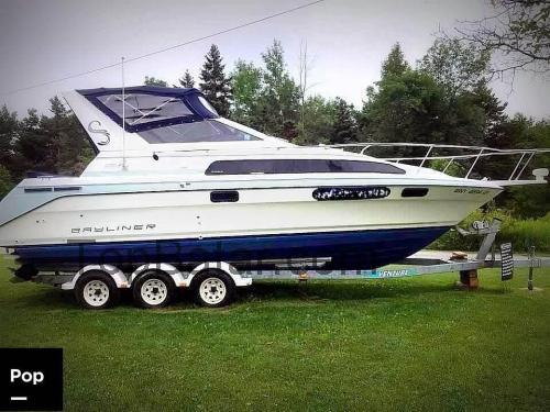 Bayliner 2855 Sunbridge recensioner och tekniska specifikationer